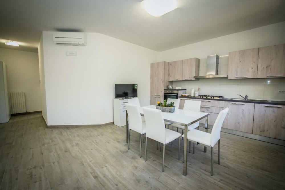 Appartamenti Vicino Al Mare Civitanova Marche Exterior photo